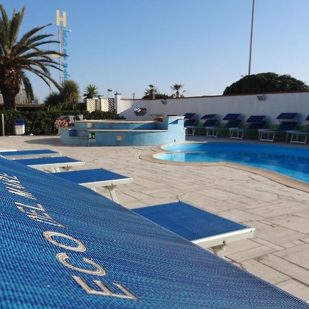 Hotel Eco Del Mare Marina di Massa Eksteriør billede