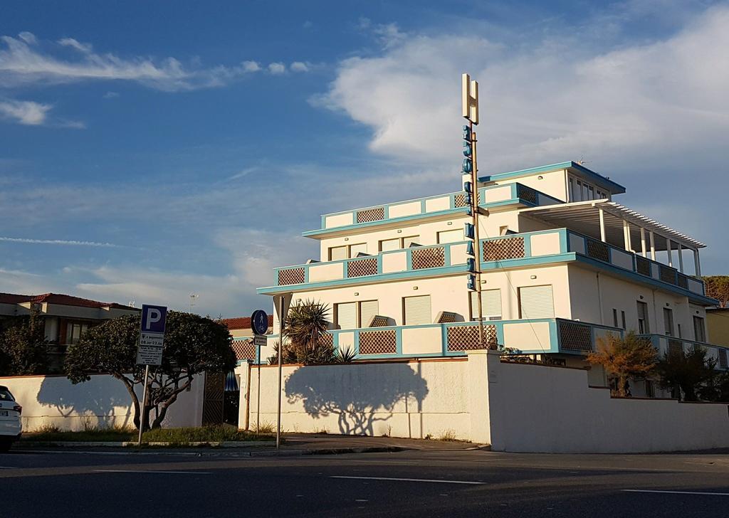 Hotel Eco Del Mare Marina di Massa Eksteriør billede